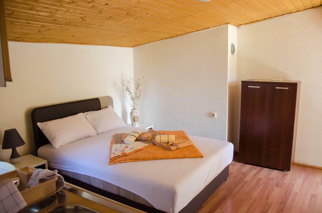 Studio-apartman Milena